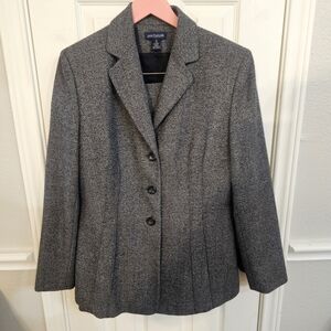 Ann Taylor Ladies Suit Jacket And Skirt